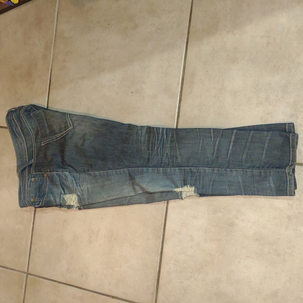 YNQ 9 Distressed Jeans - Picture 11 of 15
